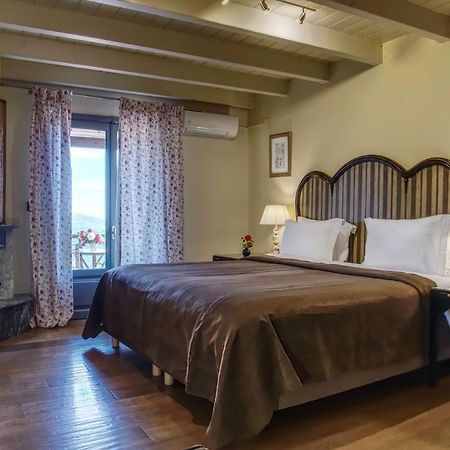Aegli Arachova Hotell Exteriör bild