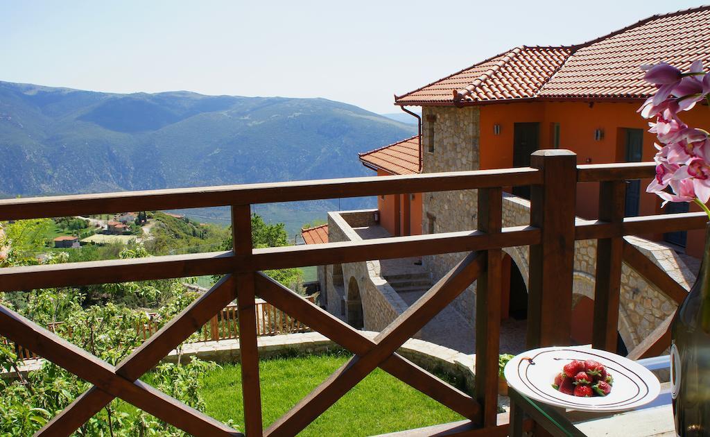 Aegli Arachova Hotell Exteriör bild